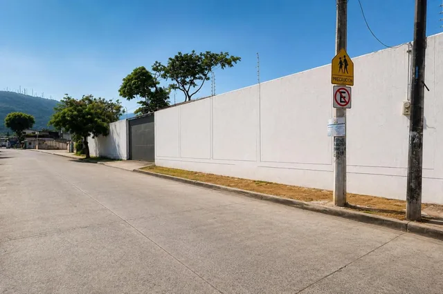 Venta Terreno 1600 m² Mapasingue Oeste | Ubicación Estratégica con Gran Movimiento Vehicular, Guayas — imagen 3