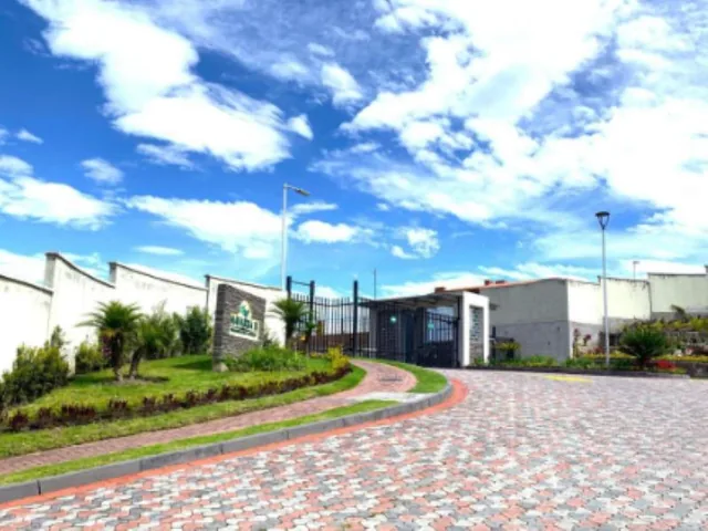 Terreno en Venta Urbanización Navarra II Valle de Los Chillos — imagen 2