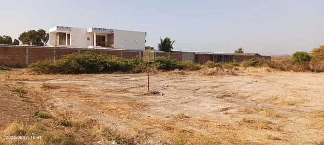 Terreno Comercial de Venta en El Norte de Jaramijó, Manabí — imagen 3
