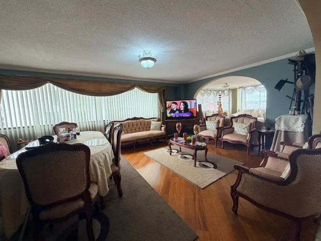 En Venta Amplio Departamento con Hermosa Vista Sector El Bosque — imagen 4