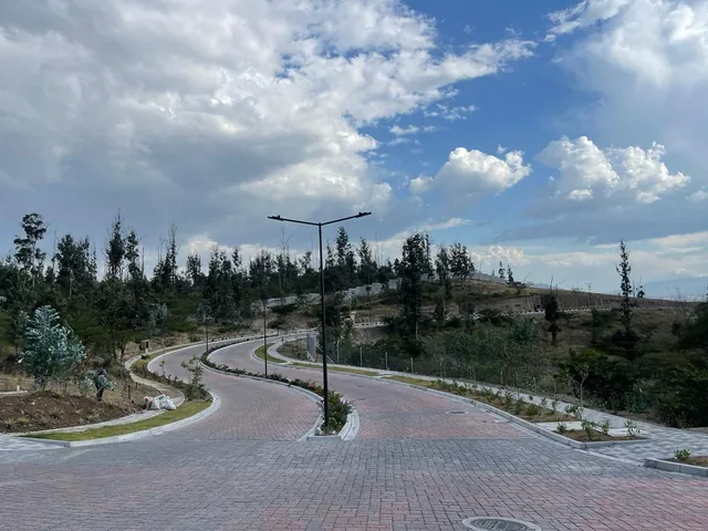 Terreno de Venta, Sector Collaqui, Tumbaco, Urbanización de Lujo — imagen 2