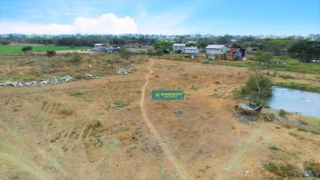 Macrolote Esquinero, Al Pie de La Via a La Costa, Km 14/50.315 m², Guayas — imagen 2