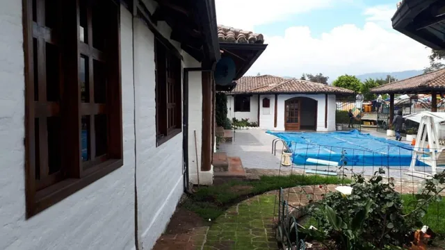 Vendo Terreno 2480 m² a $262 m² Tumbaco La Ceramica — imagen 4