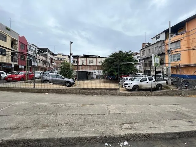 Terreno en Venta en Centro de Manta, Manabí — imagen 2