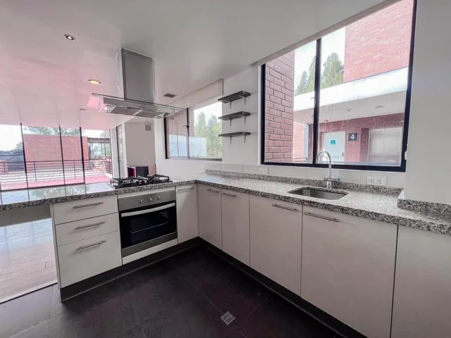 Departamento de Venta - con Vista - Iñaquito Alto — imagen 3