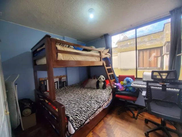 En Venta – Departamento de 3 Dorm. — imagen 2