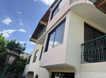 Venta Casa en Miravalle Para Remodelar — imagen 5