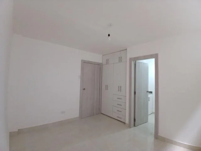 Se Vende Departamento Pb Remodelado Sector Los Ceibos, Guayas — imagen 2
