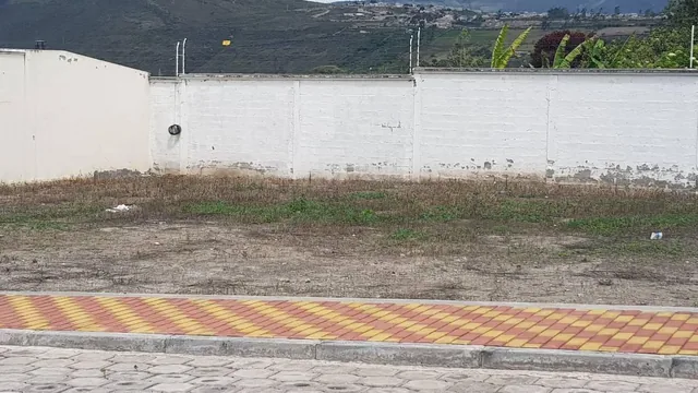 De Oportunidad Vendo Terreno en Conjunto Exclusivo, Imbabura — imagen 5