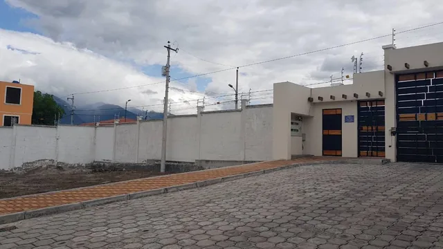 De Oportunidad Vendo Terreno en Conjunto Exclusivo, Imbabura — imagen 2