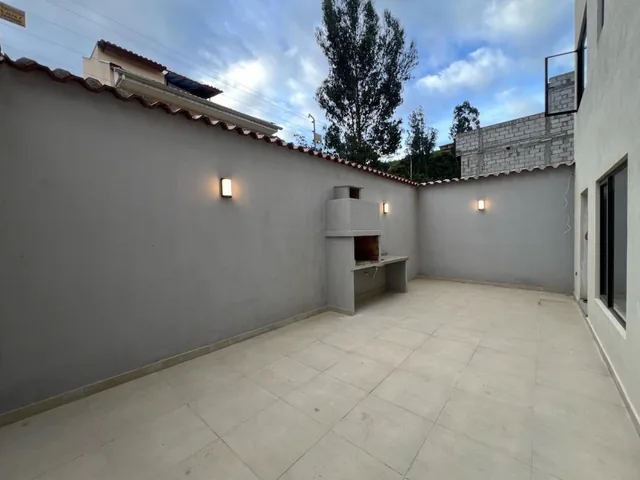 Amplio (137,30 M²) Departamento de Lujo en Venta - Cuenca, Azuay — imagen 4