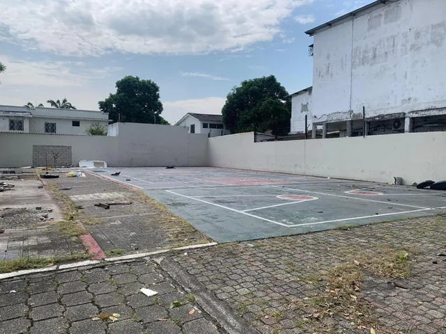 Venta de Terreno en Urdesa Central (A. Q), Guayas — imagen 2