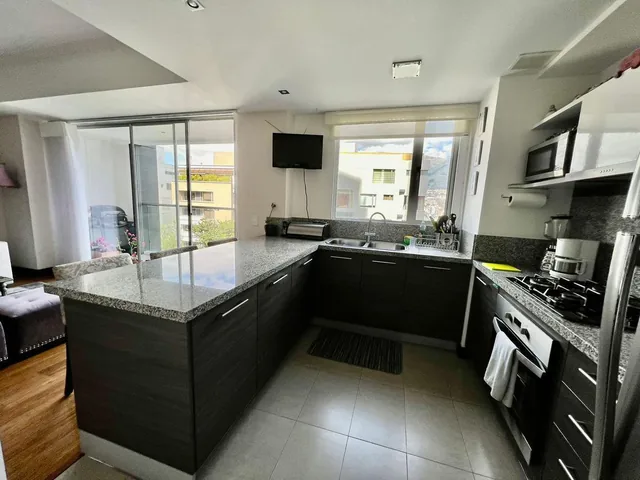 Mv - Sector Gonzalez Suarez en Venta Departamento con Balcon 2d 95 m² — imagen 2