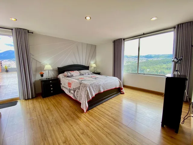 Departamento en Carcelén — imagen 2