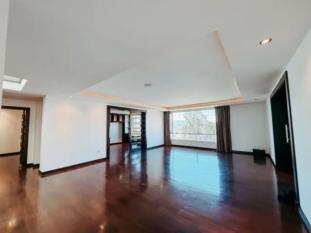 Departamento de Lujo 3 Dorm. - Quito Tennis — imagen 3
