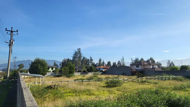 Venta Lote de 2577 m Dentro de Urbanización Sector Bodegas del Supermaxi — imagen 5