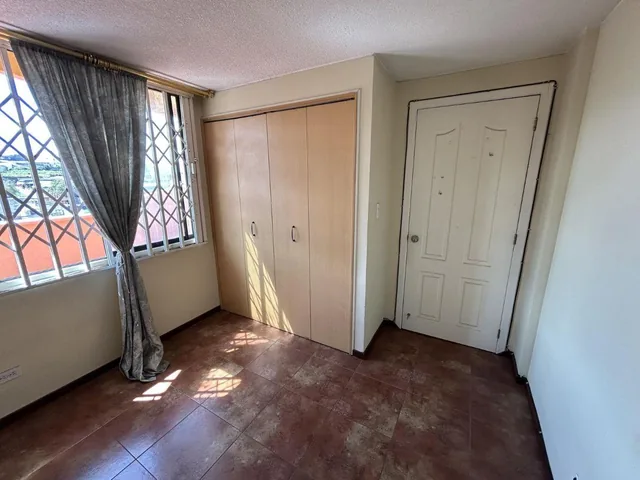 Venta Departamento con Terraza en Conjunto Residencial Las Peñas San Isidro del Inca — imagen 4
