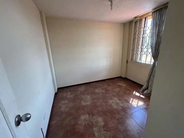 Venta Departamento con Terraza en Conjunto Residencial Las Peñas San Isidro del Inca — imagen 3