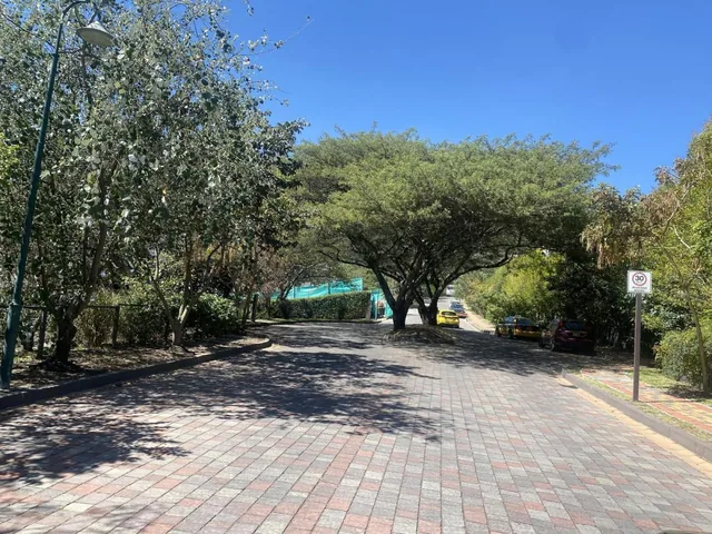 Espectacular Terreno de Venta Ubicado Dentro de La Urbanización Casa de Campo — imagen 3