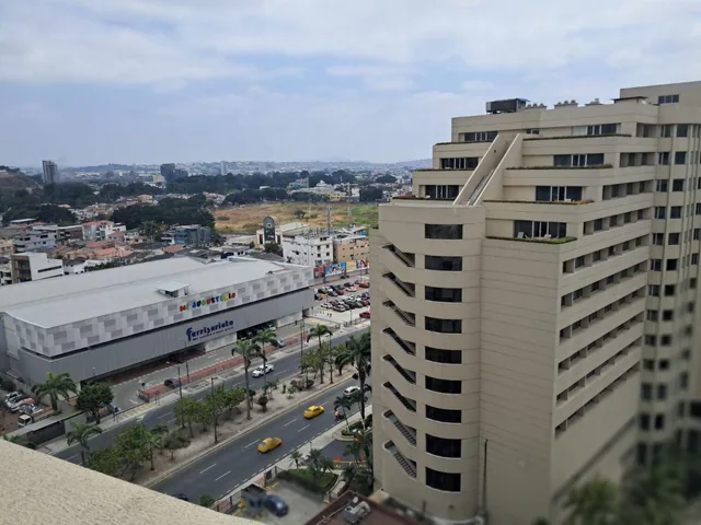 Exclusivo Dpto en Venta, Torre Colón 1, Guayas — imagen 5