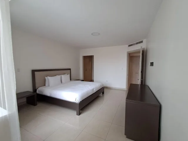 Exclusivo Dpto en Venta, Torre Colón 1, Guayas — imagen 3