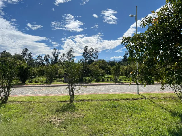 Puembo, Terreno de Venta Dentro de Urbanización El Chaupi — imagen 5