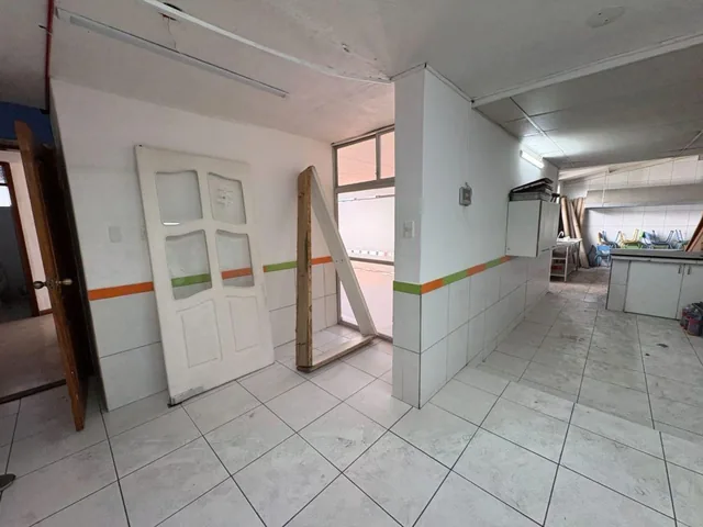 Venta Local Comercial Sabanilla y Real Audiencia — imagen 2