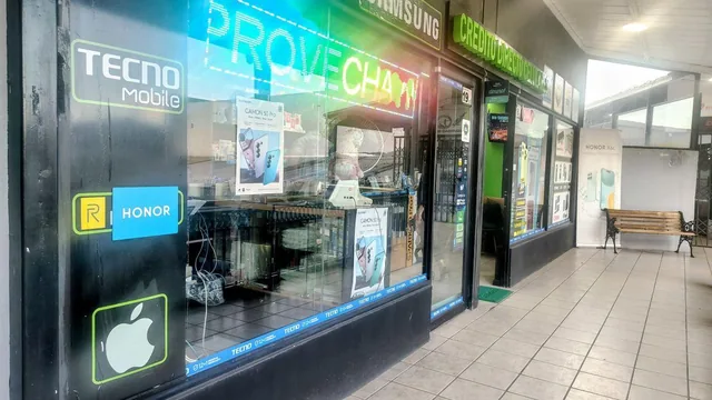 Locales Comerciales de Venta, Plaz París, El Triángulo, Valle Los Chillos, Canton Rumiñahui — imagen 4