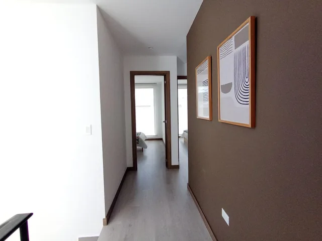 Casa de 3 Dorm. con Jardín Privado en Terralta, Tumbaco – Alta Gama — imagen 5