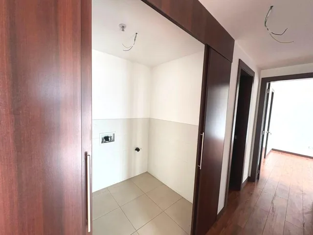 Departamento en Venta La Carolina – 2 Parqueaderos, Piso Alto, Vista Al Pichincha — imagen 2