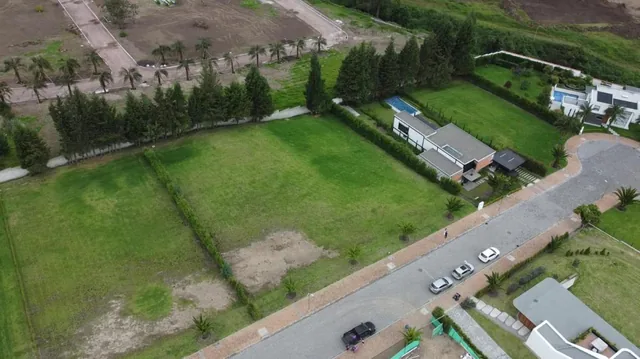 Terreno en Pumbo - Cercania Al Nuevo Colegio Americano — imagen 3