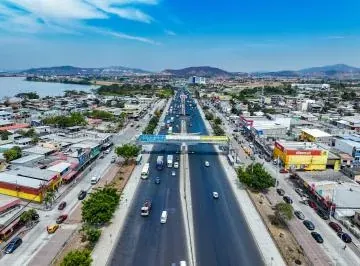 11.592 m Comercial y Residencial La Aurora Al Pie de La Via, Guayas — imagen 2
