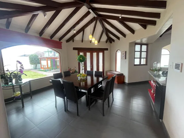 Casa de Lujo en Venta en Cotacachi - Imababura, Imbabura — imagen 2