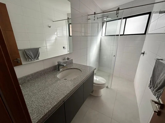 Departamento en Venta, 4 Dorm., Bellavista — imagen 2