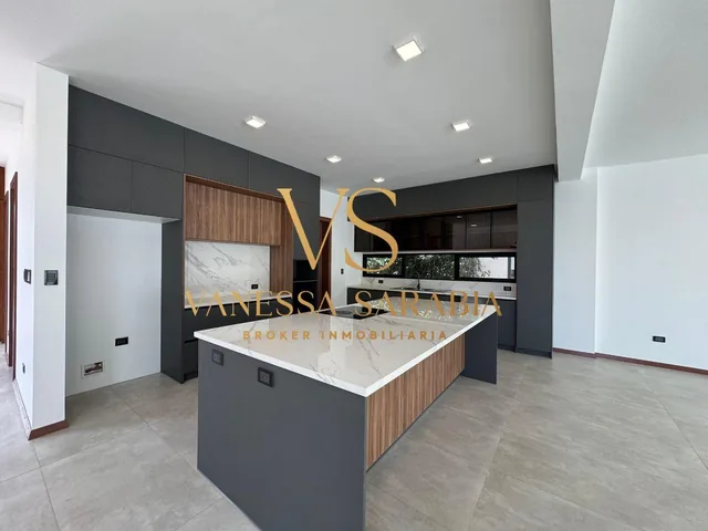 Vendo Casa Nueva por Estrenar en Tumbaco, Quito - Ecuador — imagen 5
