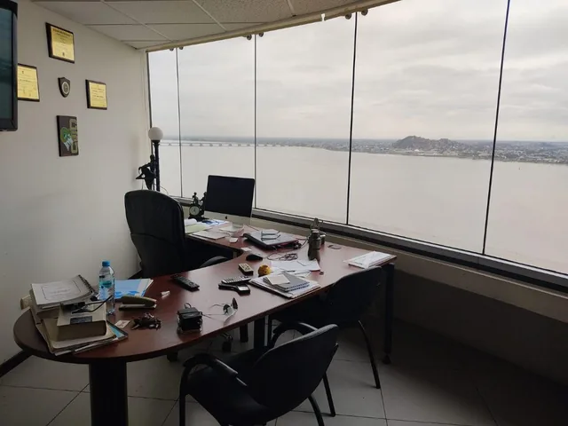 Oficina Comercial de 50 m² en Venta en Puerto Santa Ana, Guayas — imagen 2
