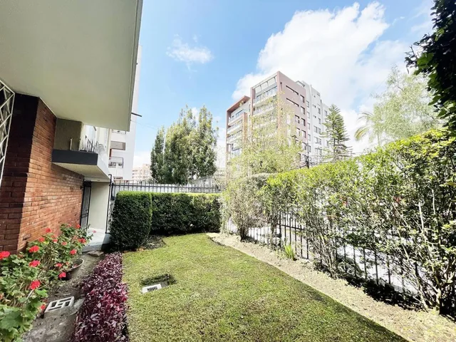 Casa Comercial de Venta en La Calle Whymper — imagen 4