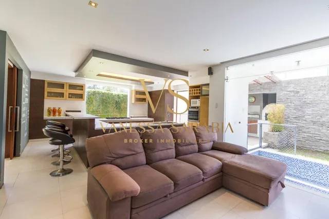 Venta Casa Urb. San German Valle de Los Chillos Sector Conocoto, Quito - Ecuador — imagen 3