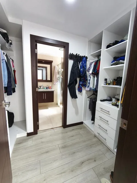 Departamento en Venta Sector Pinar Alto, Iglesia Nuestra Señora de El Cisne — imagen 2