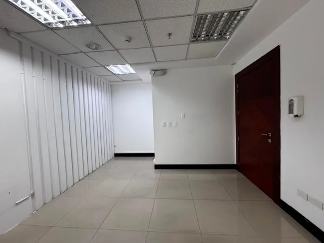 En Venta Oficina 170 m² Av La Coruña — imagen 3
