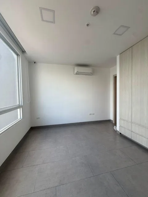 Mocoli Urb. Dubai Departamento Vista Al Río en Venta. Guayas — imagen 2