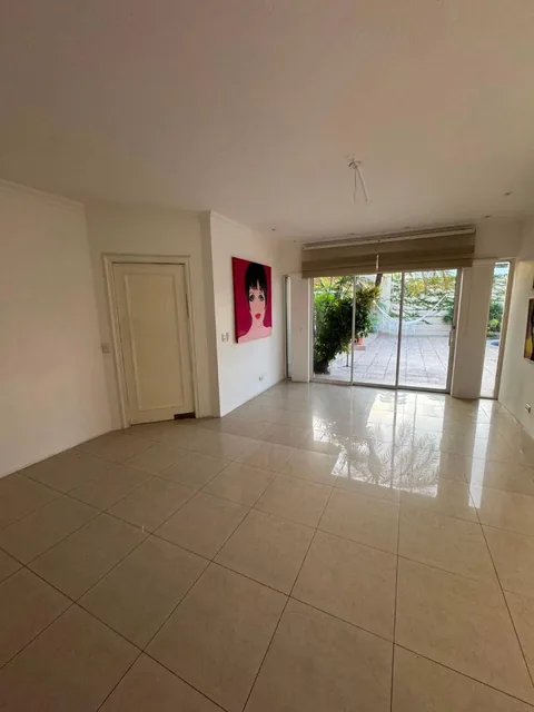 Casa de 500 m² con 4 Habitaciones en Venta en Samborondón Mas Jacuzzi, Guayas — imagen 5