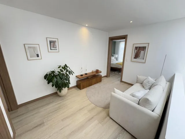 Puembo 195.14 m² en Venta Casa Esquinera Dos Plantas con Jardin 3 Habitaciones — imagen 3