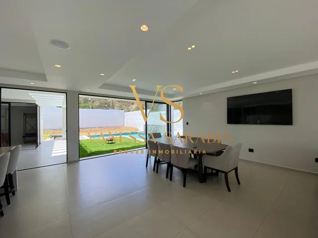 Vendo Casa Moderno Dentro de Urbanización en Guayllabamba - Ecuador — imagen 5