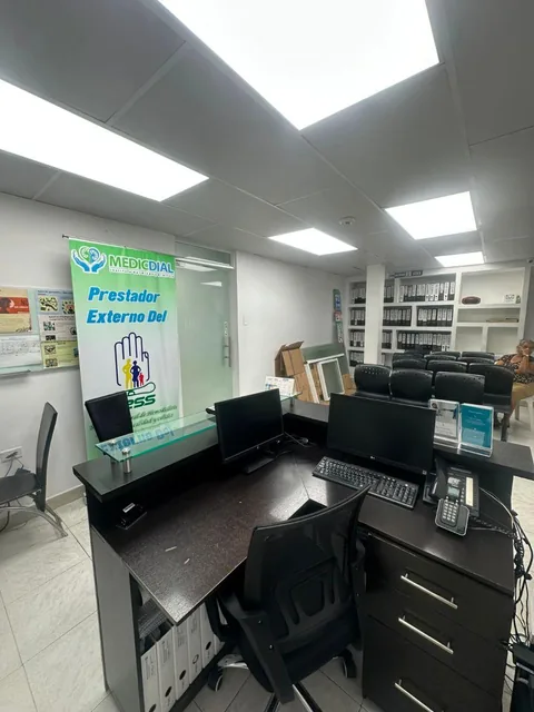 Centro Médico en Venta en Kennedy | Frente a Clínica Kennedy Policentro, Guayas — imagen 4