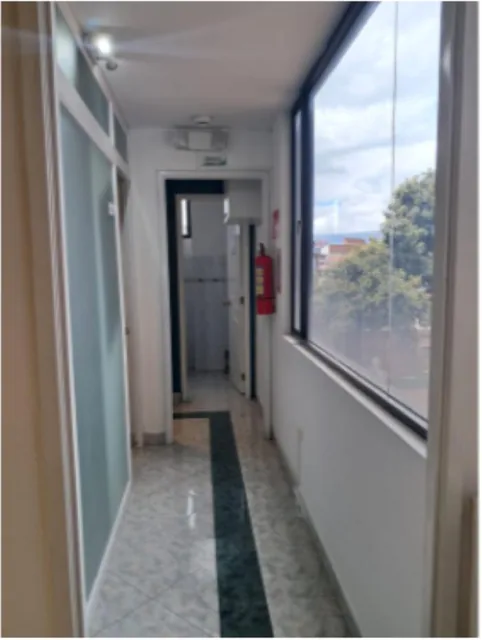 Oficina en Av Ilaló y Geovanny Fariña, Una Zona de Alta Conectividad y Fácil Acceso Para Clientes — imagen 3