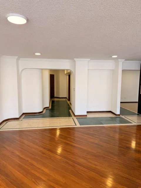 Vendo Excelente Departamento Remodelado Ubicado en El Quito Tenis Cercano Al C. C. El Bosque — imagen 5