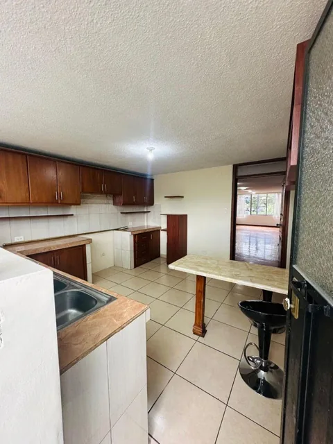 Vendo Departamento 4d. Ave La Prensa y Edmundo Carvajal — imagen 4