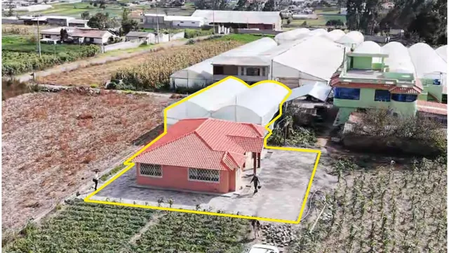 Casa de 593 m² con 3 Dorm. en Venta en Santa Lucía, Cotopaxi — imagen 3