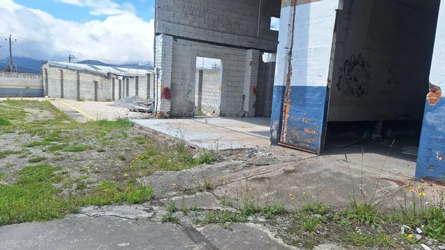 Venta Amplio Terreno m Terreno en La Prensa — imagen 4